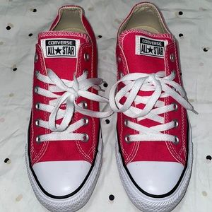 Women’s Size 8 Magenta Converse